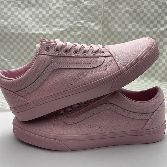 Vans Men's Pink Sneakers Classic Design Old Skool
Pastel Mono Pink
VN000CT8PNK - Picture 15 of 16